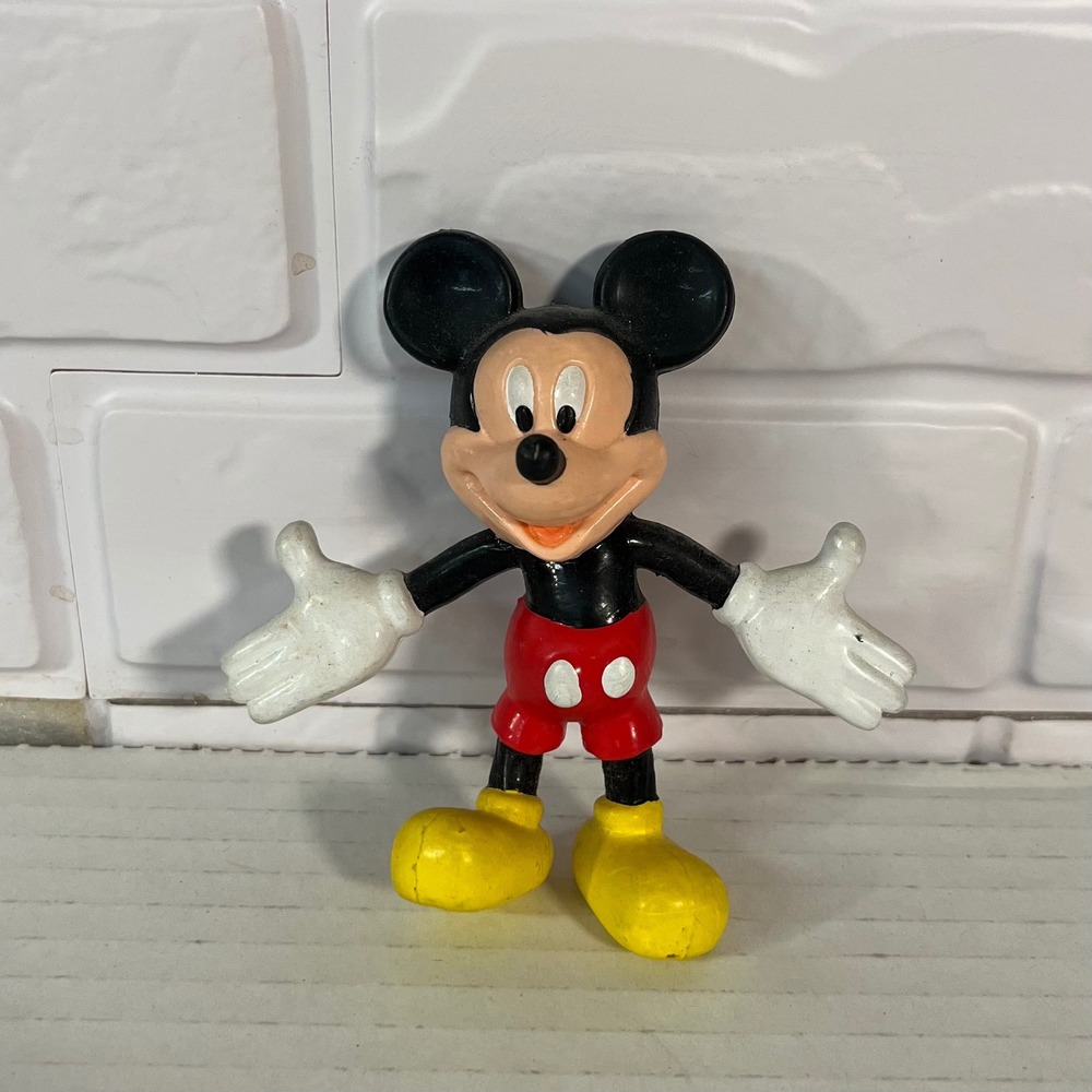 Disney Mickey Mouse Toy Unisex OS Red Yellow Vintage PVC Figure Figurine